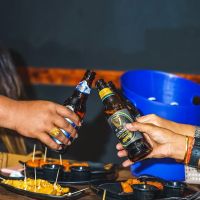 White Horse Bar & Cafe ico
