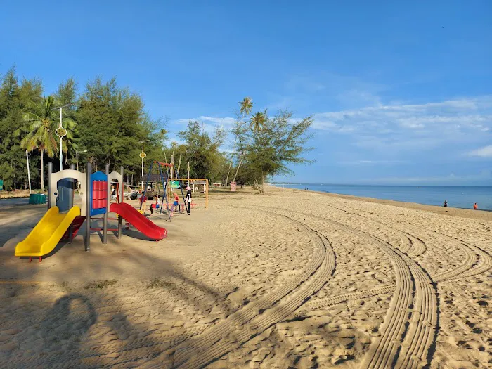 Bisikan Bayu Beach Picture 1