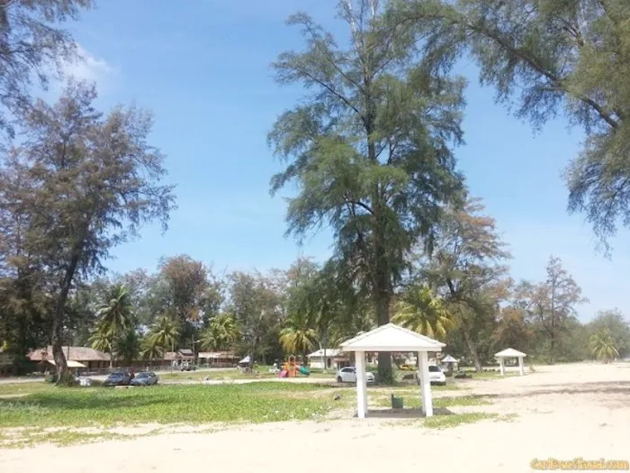 Bisikan Bayu Beach Picture 7