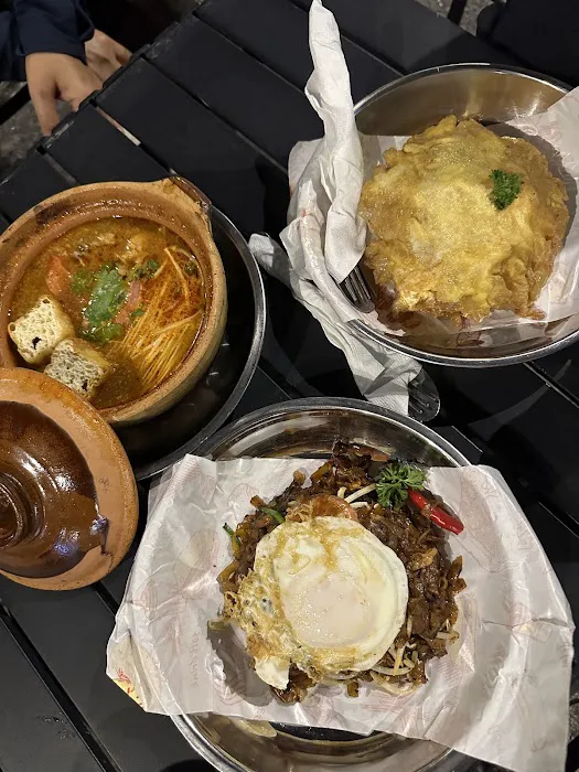 SANTAI Char Kuey Teow UDANG SEKILO Picture 4