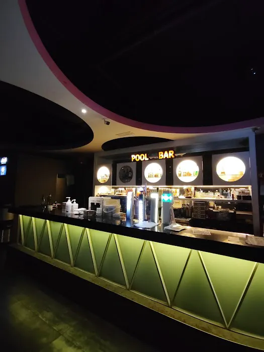 Five Star Pool & Bar Picture 3