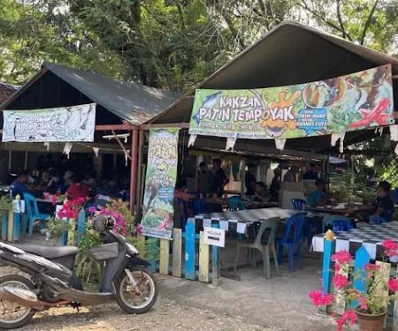 Dataran Indera Pahlawan Chenor