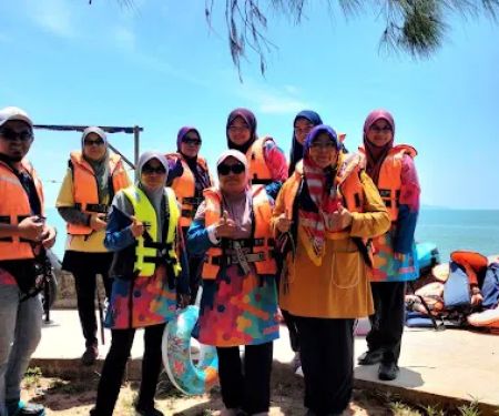 Rhu Island Campsite