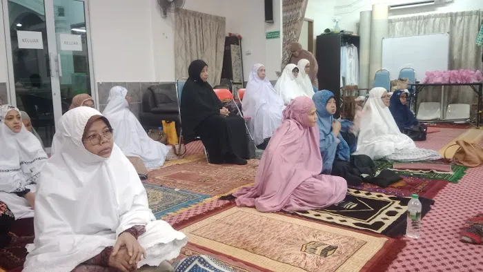 Surau Kampung Parit Seberang Picture 4