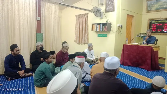 Surau Kg Parit Mungkal Picture 5