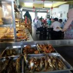 Restoran Fenomena Nasi Ulam Ayam Kampung