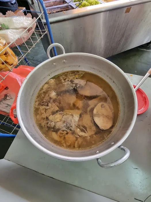 Restoran Fenomena Nasi Ulam Ayam Kampung Picture 9