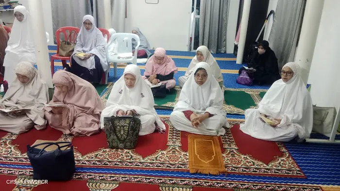 Tunku Muda Chik Mosque Picture 5