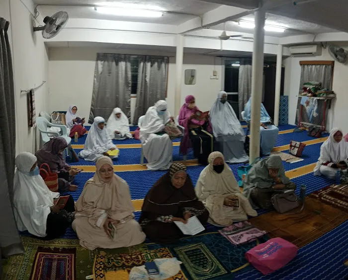Tunku Muda Chik Mosque Picture 6