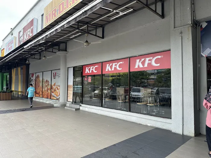 KFC Plaza Giant Picture 5