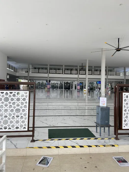 Masjid Bandar Saujana Putra Picture 1
