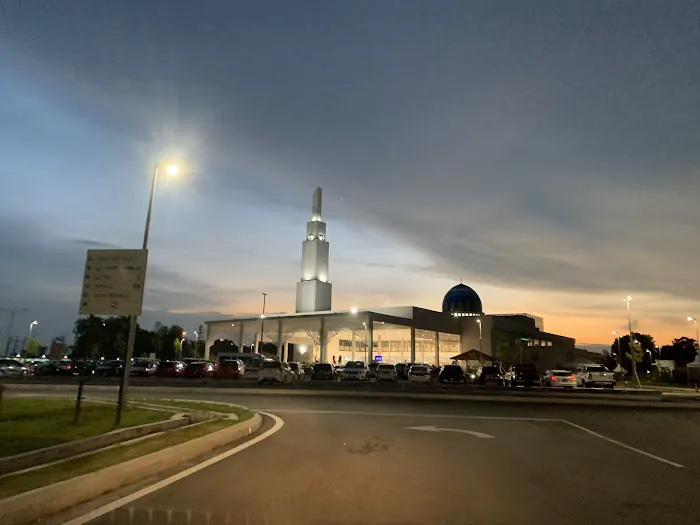 Masjid Bandar Saujana Putra Picture 2