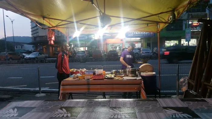 Nasi Lemak Pokok Ketapang Picture 4