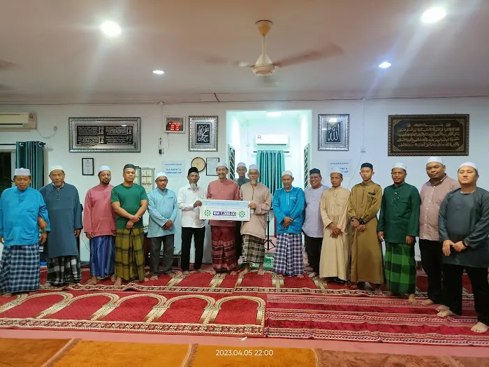 Surau Jalan Universiti Picture 3