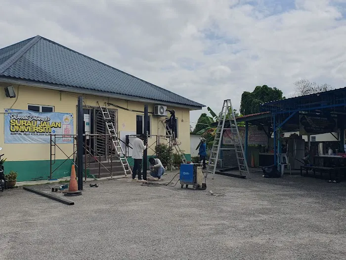 Surau Jalan Universiti Picture 5