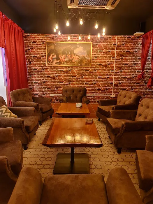 LITTLE WINE HOUSE AND RESTAURANTS Picture 9