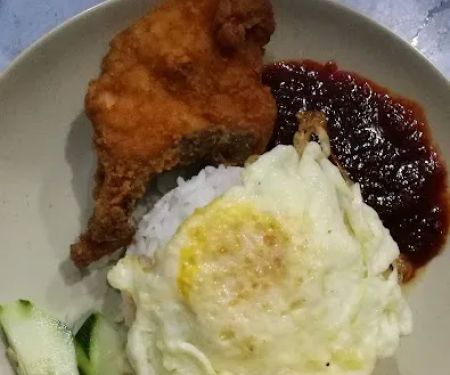 Pak Ngah & Mak Ngah Food Caterer (Nasi Kukus Ayam Goreng), Salys Wastern Food.