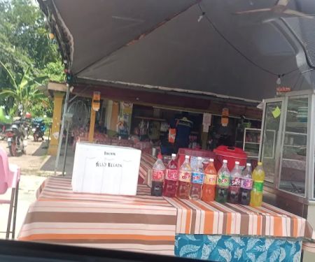 Kedai makan eyra