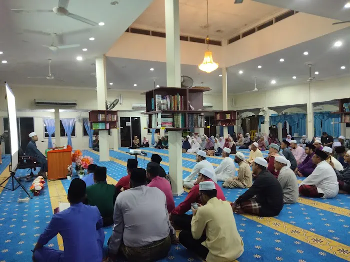 Masjid Al Falah Felda Sebertak Picture 7