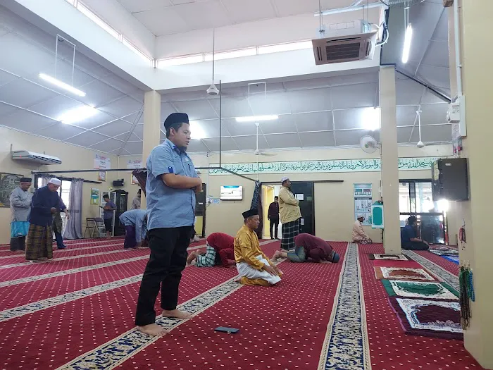 Masjid At-Taqwa Felda Triang 3 Picture 4