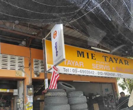 Mie kedai tayar