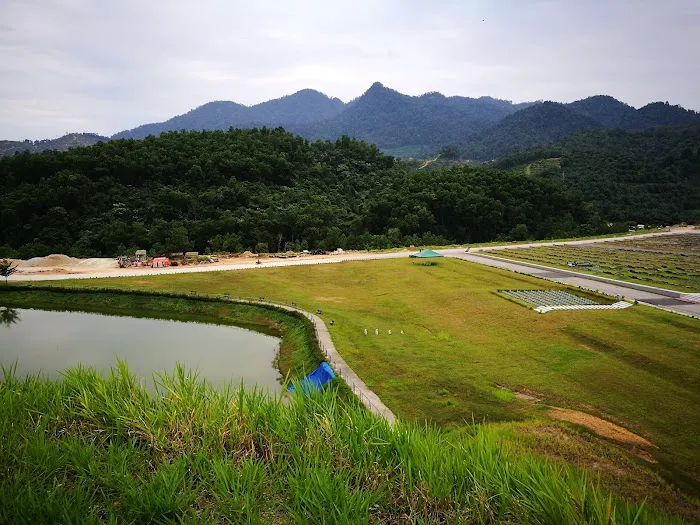 Nirvana (Karak) Memorial Park Picture 8