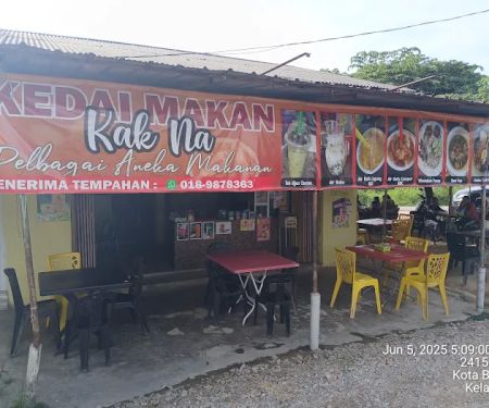 Kak Na Mee Celup & Masakan Panas