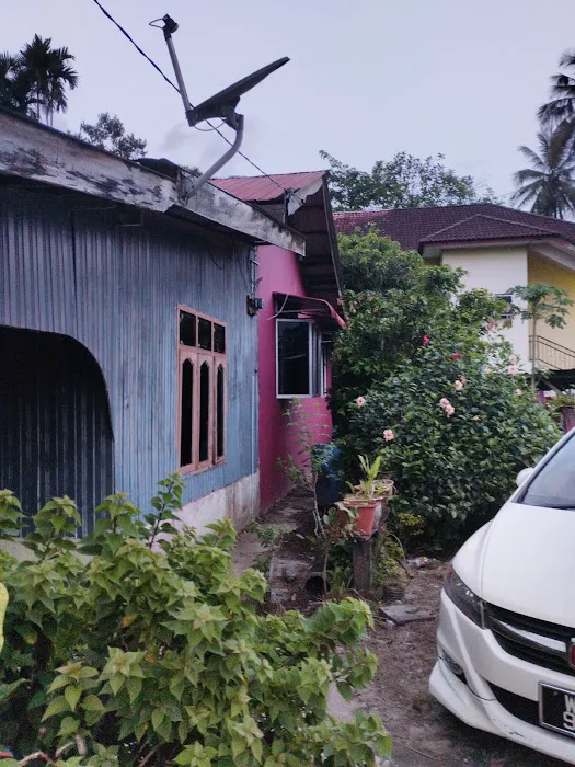 Madrasah Kuning Jeli Lama Picture 1