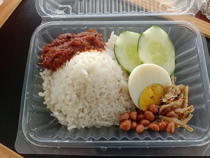 Nasi Lemak Dapur Kak Sya Picture 4