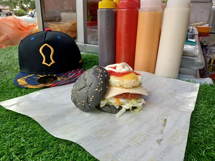 Adam's Burger Picture 3