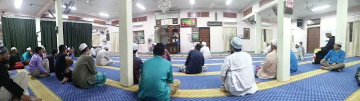 Masjid Kampung Buntut Pulau Picture 1