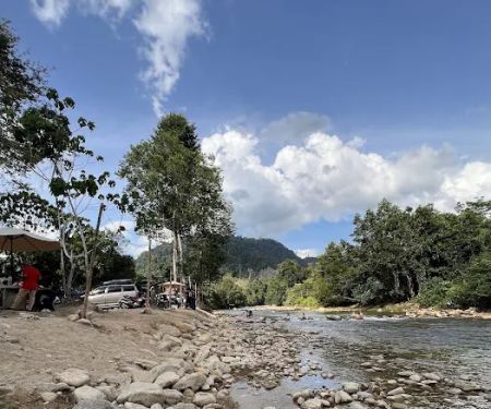 Pasir Raja Campsite