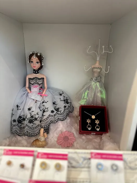 Dora Jewelry Picture 4