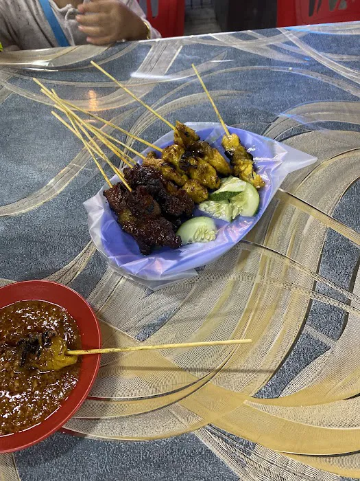 Din Satay Billboard Picture 5