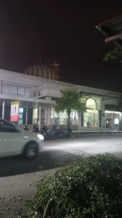 Al-Irsyad Mosque Picture 10