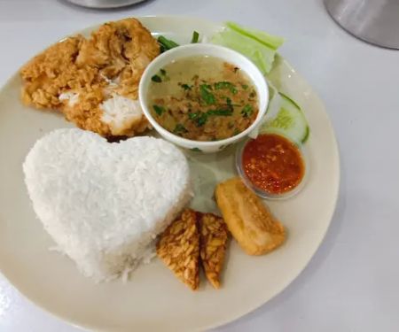 kedai makan benteng