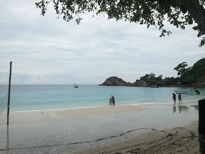 Redang Island Sun Batik Gallery Picture 4