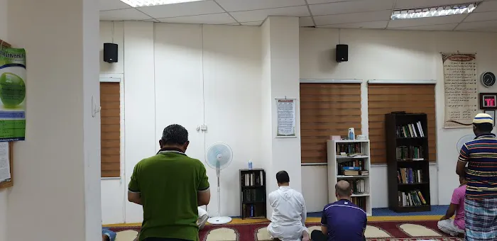 Cyberia Mosque Picture 5