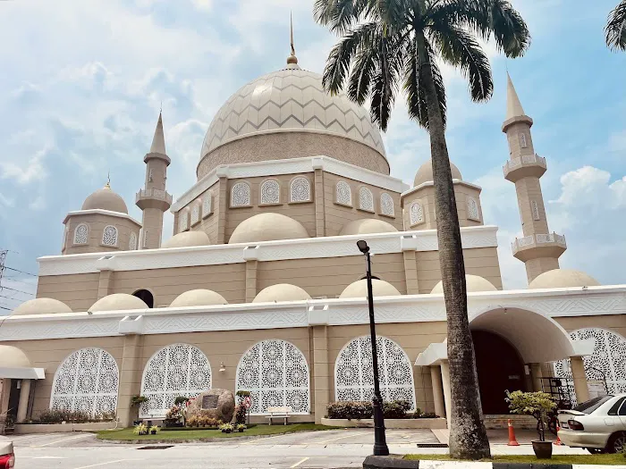 Al-Mukarramah Mosque Picture 4