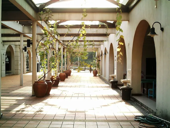Al-Mukarramah Mosque Picture 6