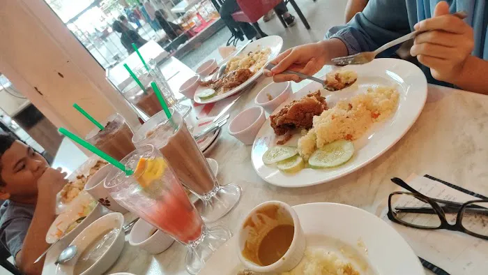 Kenny Rogers ROASTERS Bangi Gateway Picture 4
