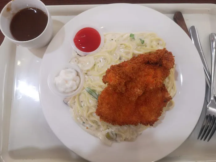 Gateway Food Junction Picture 7