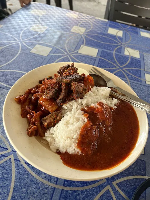 Kak Chik Nasi Lemak & Roti Canai Picture 3