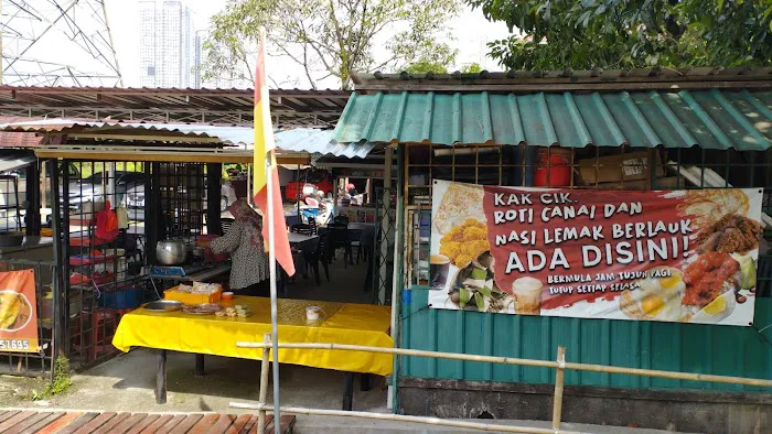 Kak Chik Nasi Lemak & Roti Canai Picture 5