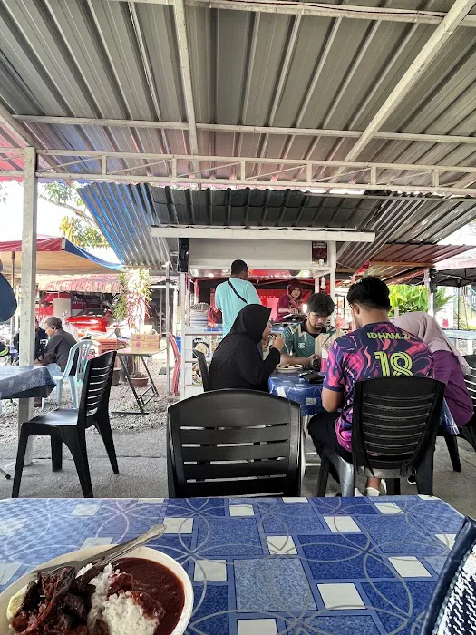 Kak Chik Nasi Lemak & Roti Canai Picture 6