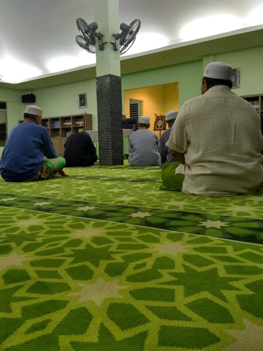 Surau Amanputra Picture 2