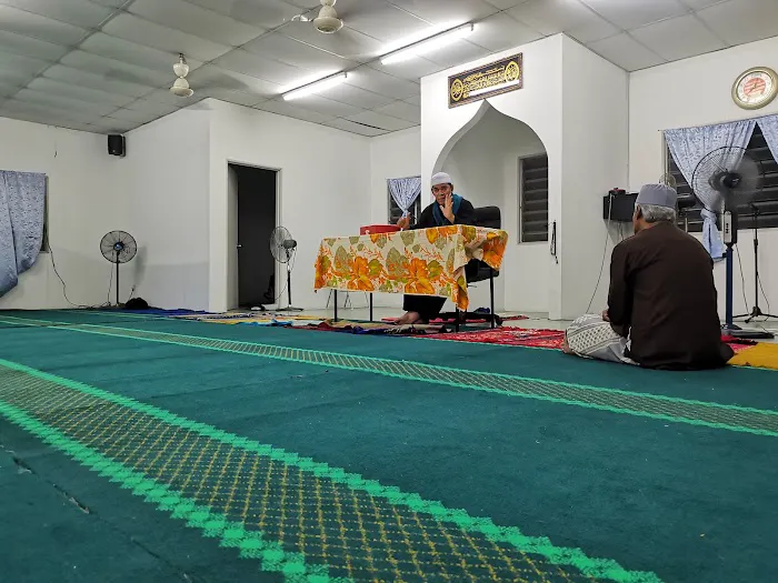Surau Baru Kampung Puah Seberang,Sentul,Madrasah Hidayatul Islamiah Picture 2