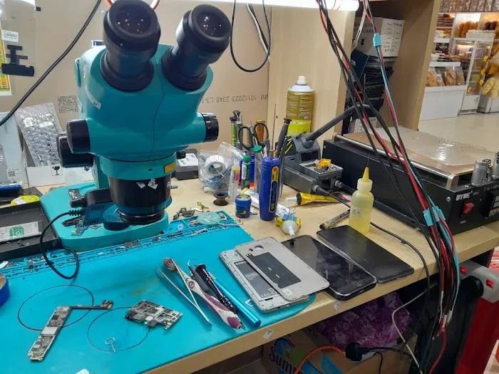 REPAIR PHONE NILAI / LAPTOP REPAIR/ APPLE REPAIR POINT (GIANT NILAI VPS) MR.HANIF Picture 5