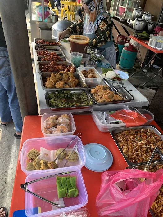 Nasi Lemak Sentul Pasar Cawangan Batu Muda Picture 9