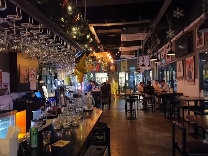 CEO Kitchen & Bar Picture 4